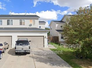 323 Patton Ave, Cheyenne, WY 82007