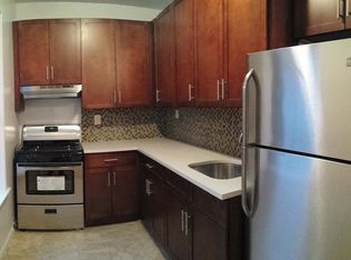 285 Hawthorne St APT 512, Brooklyn, NY 11225