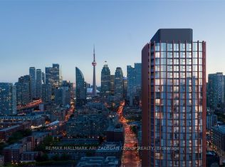 180 Front St E #3616, Toronto, ON M5A 4N3