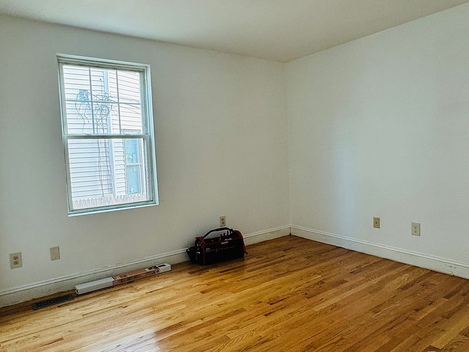 1st image of 89-91 Spencer St #1
