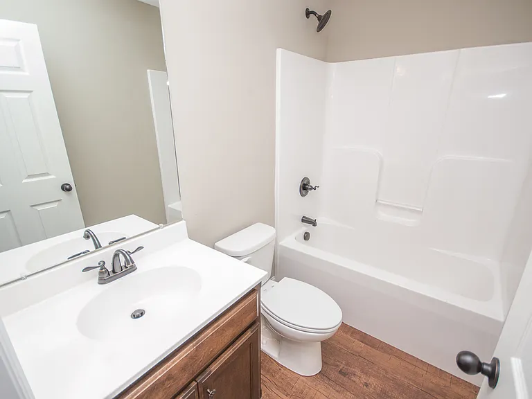 25267 Everblake Dr — Photo 18