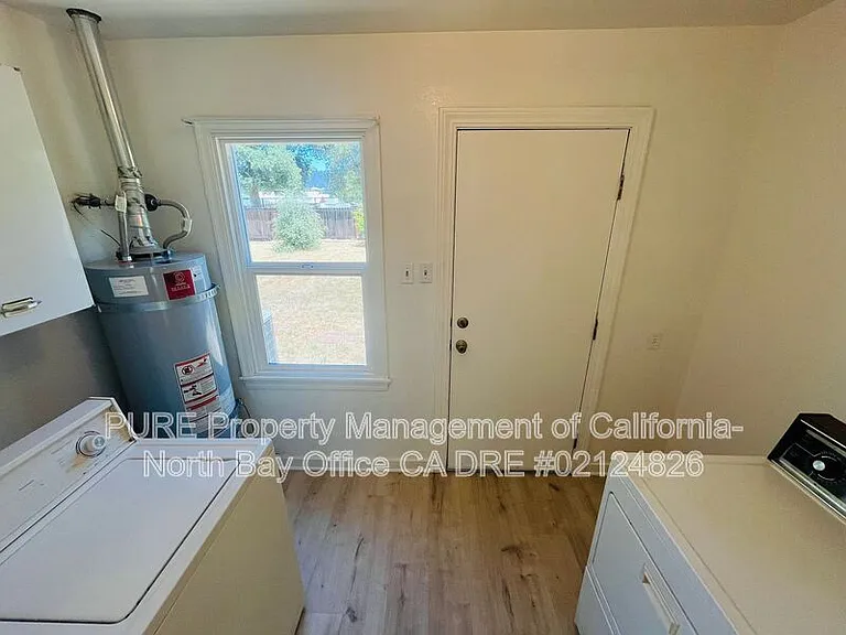 296 Gardens Ave — Photo 10