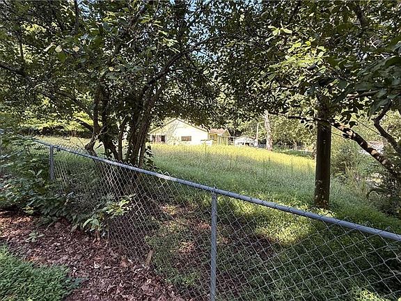 5th image of 80 John Ingram Rd SE