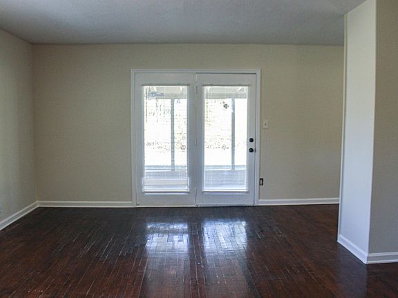 3rd image of 4300 W Linda Dr