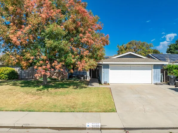 1010 Redwood Lane, Lemoore, CA 93245
