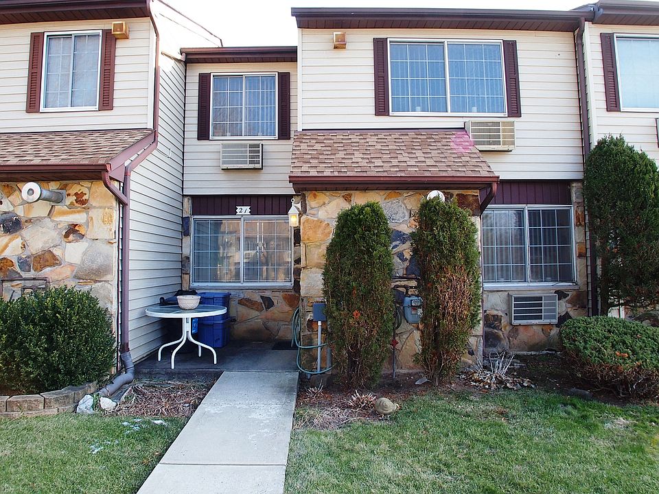 1st image of 21 Garth Ct