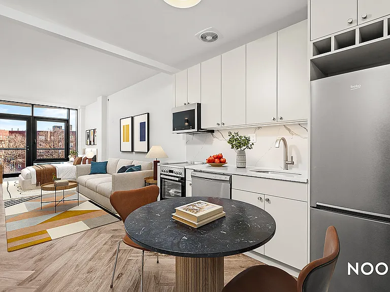 706 Ocean Pkwy #5C — Photo 4
