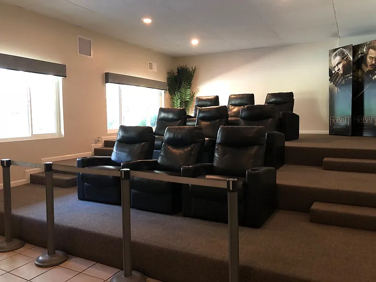 Stonewood Village Apartments — Photo 11