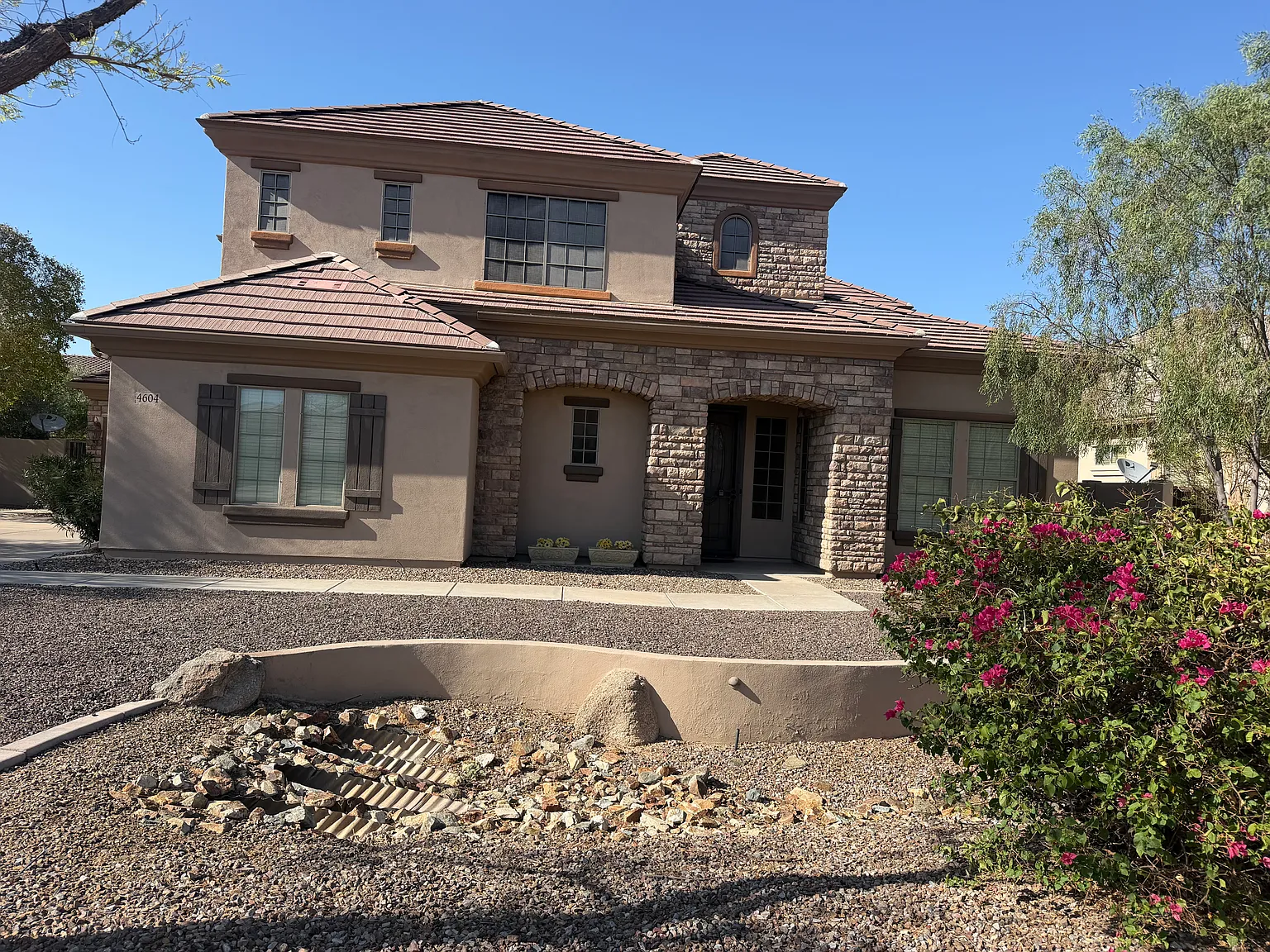 4 bed, 3087 sqft, $2,650 — Photo 3