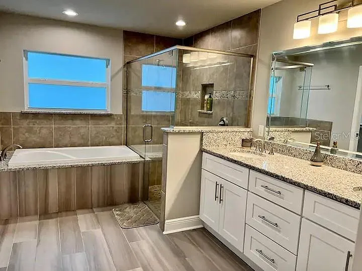 696 Marion Oaks Trl — Photo 20