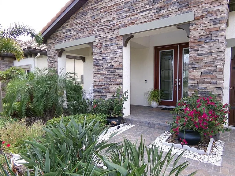 11212 Hawks Fern Dr — Photo 3