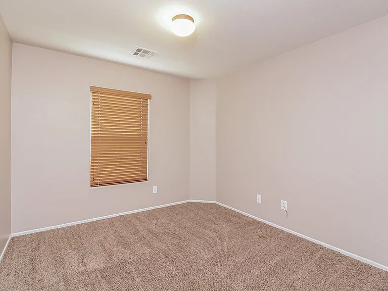 3433 Palatine Hills Ave — Photo 14