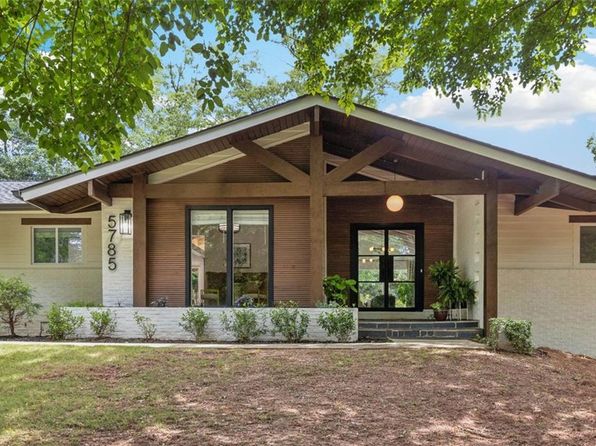5785 Timberlane Ter, Sandy Springs, GA 30328
