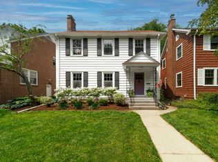 2230 Forestview Rd, Evanston, IL 60201