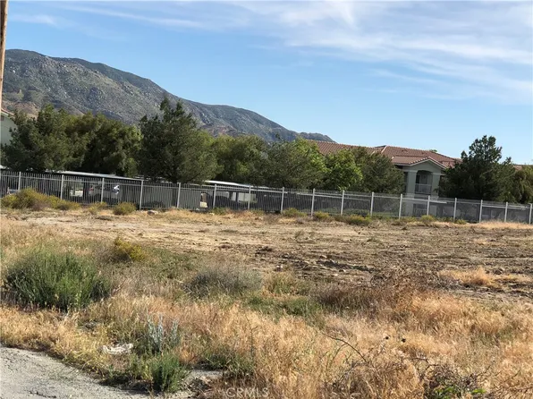 1501 E Wilson St, Banning, CA 92220