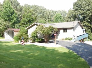 283 Delaware Rd, Gilbertsville, KY 42044