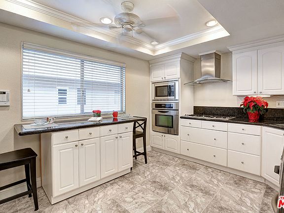 4th image of 13237 Fiji Way Unit A