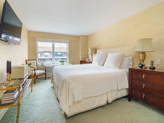 5th image of 515 E 85th St #12AB