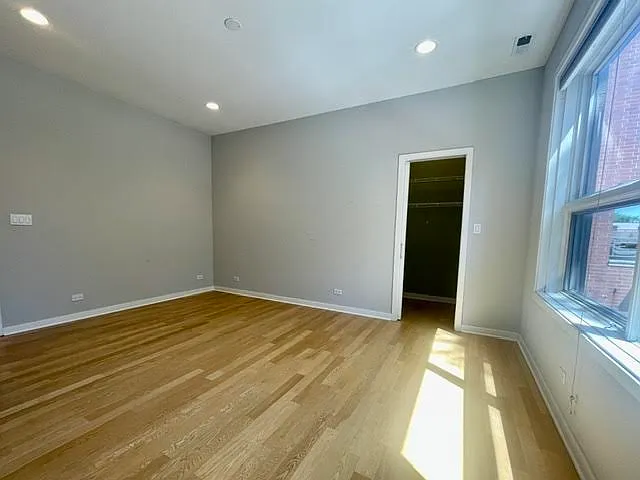 1150 N Hoyne Ave #2 — Photo 19