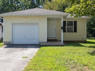1626 W Dale St, Springfield, MO 65803