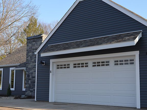 2nd image of 5 Lakeview Dr