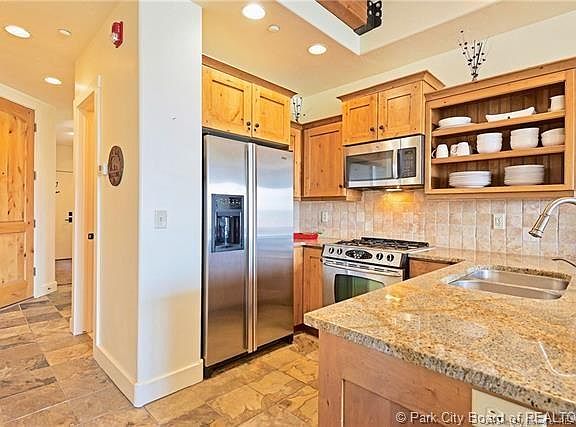 4th image of 5986 N Park Ln S #79