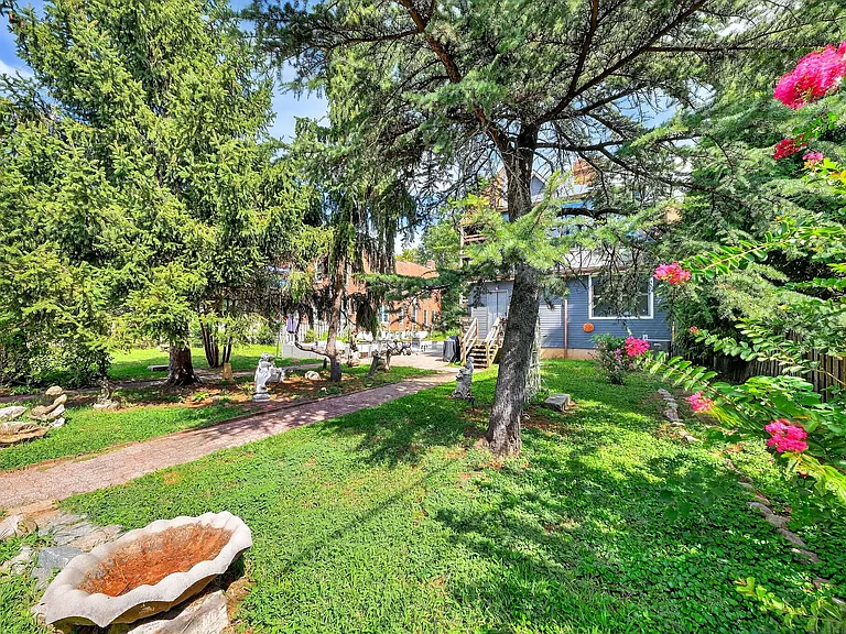 4330 W Pine Blvd — Photo 77