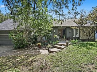 4615 N Wyandotte St, Kansas City, MO 64116