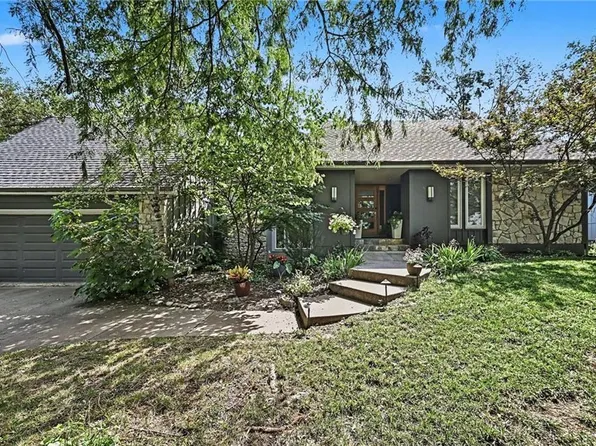 4615 N Wyandotte St, Kansas City, MO 64116