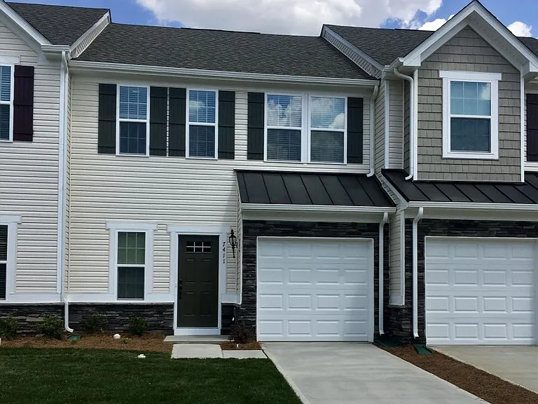 7411 Red Mulberry Way #1076D — Photo 1