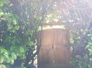 10652 Sand Point Way NE, Seattle, WA 98125