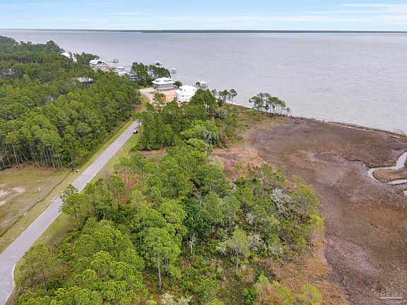 4th image of 1062 Oyster Bay Dr