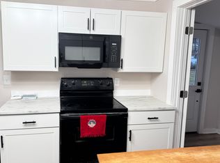 381 Old Epworth Rd, Blue Ridge, GA 30513