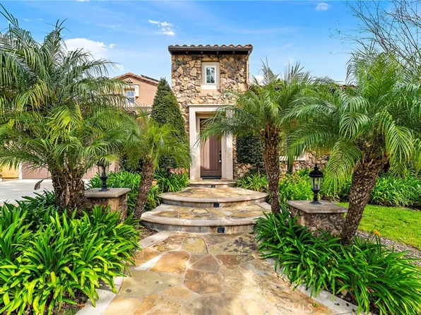28 Drackert Ln, Mission Viejo, CA 92694