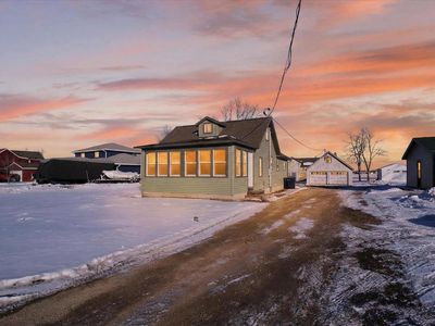 2429 Center Avenue, Janesville, WI, 53546