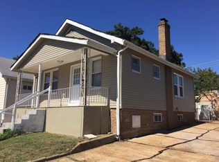 4661 Primm St, Saint Louis, MO 63116
