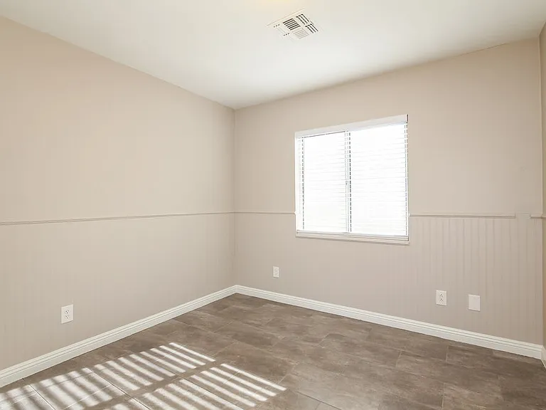 12702 W Aster Dr — Photo 10