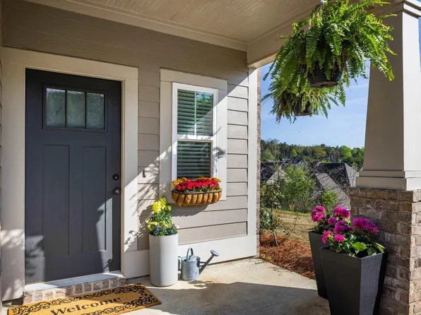 3790 Maggies Dr, Birmingham, AL 35210