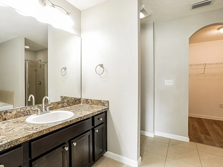 3258 Hidden Meadows Ct — Photo 11