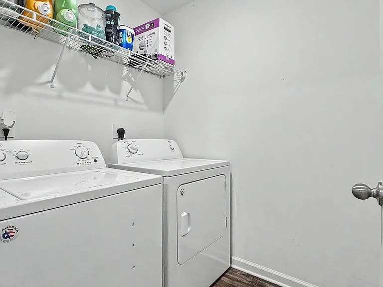 1230 Shaggy Bark Ln — Photo 22