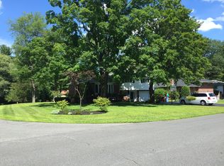 45 Wellington Rd, Delmar, NY 12054