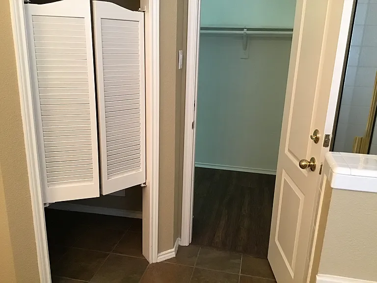 129 Hanover St — Photo 18