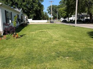 902 D Ave W, Oskaloosa, IA 52577