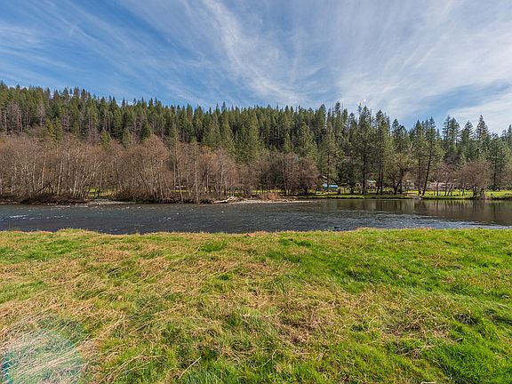 5th image of 2393 Poker Bar Rd