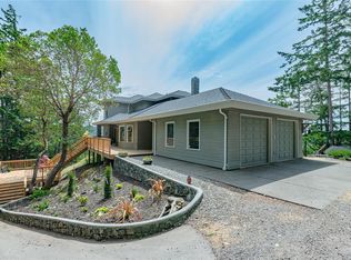 5000 Sooke Hanger Dr, Capital, BC V9Z1M9