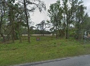 11537 Lake Dr, New Port Richey, FL 34654