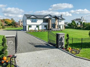 147 W Bayberry Road, Islip, NY 11751