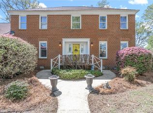 4125 Duke Of Gloucester Dr, Chesapeake, VA 23321