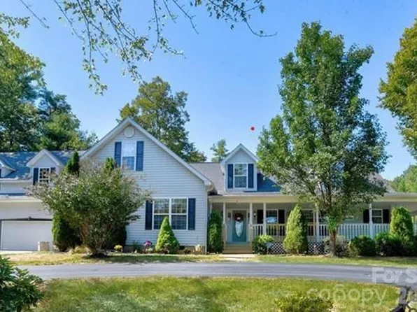 34 England Valley Rd, Weaverville, NC 28787