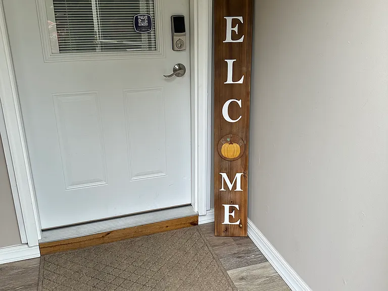 1211 Morton Dr #DOWN — Photo 2